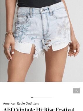 American Eagle Outfitters Light Blue Distressed Women Shorts, EUC, size 8, Boho